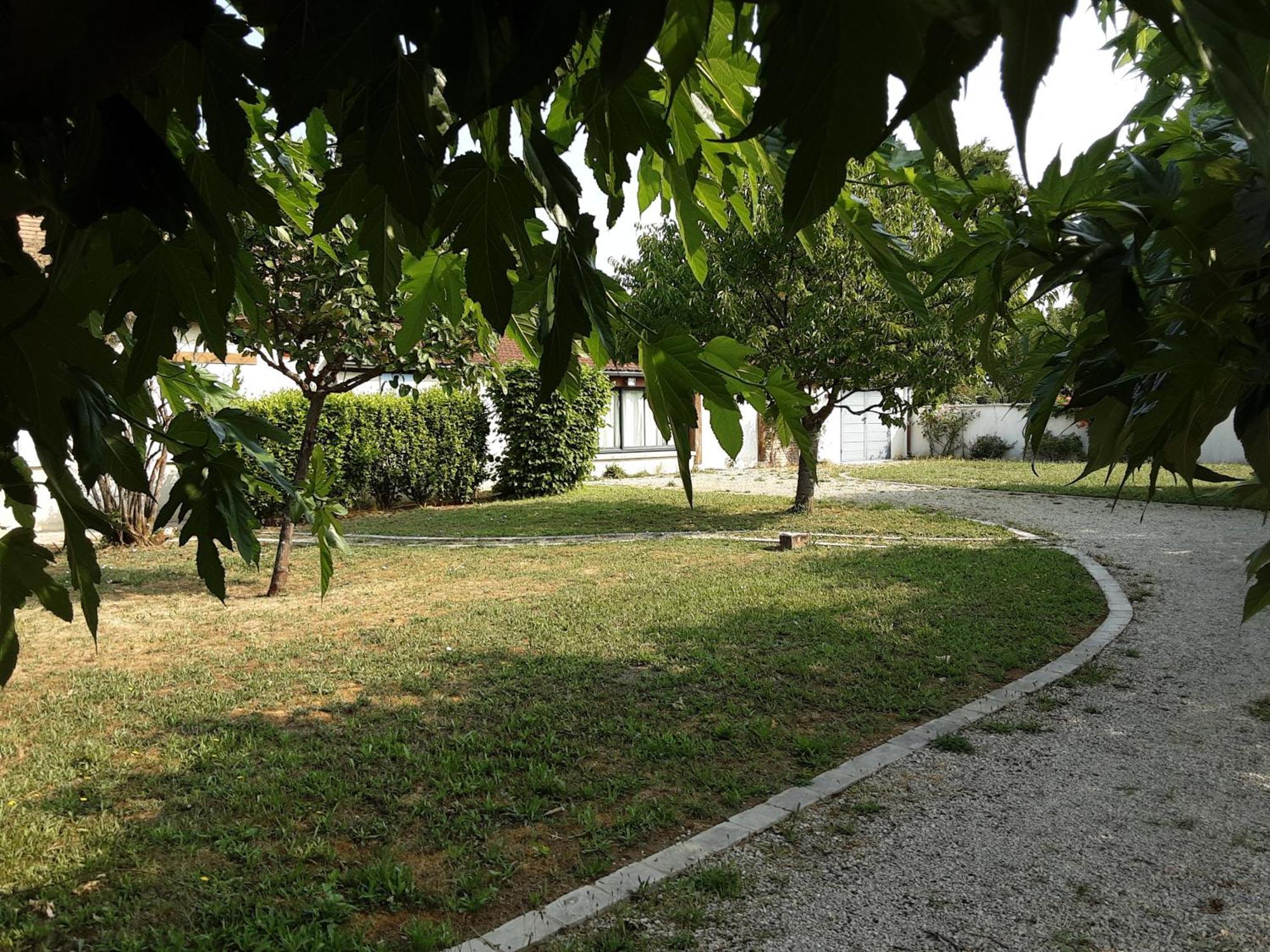 Villa Les Annexes Verdun-sur-le-Doubs Exterior foto